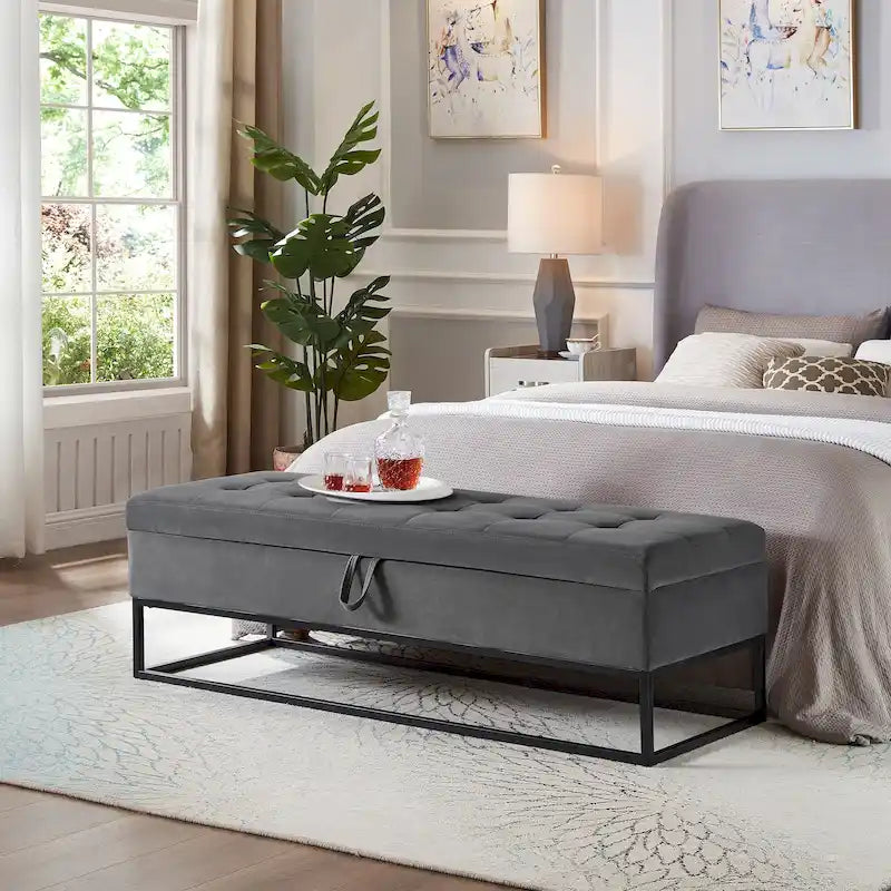 Banc de rangement en velours avec piètement en métal