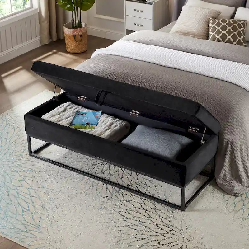 Banc de rangement en velours avec piètement en métal