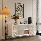 Meuble de rangement d'appoint en bois avec détails sculptés
